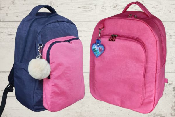 Mochila Escolar Grande, uma totalmente rosa e outra rosa com azul marinho